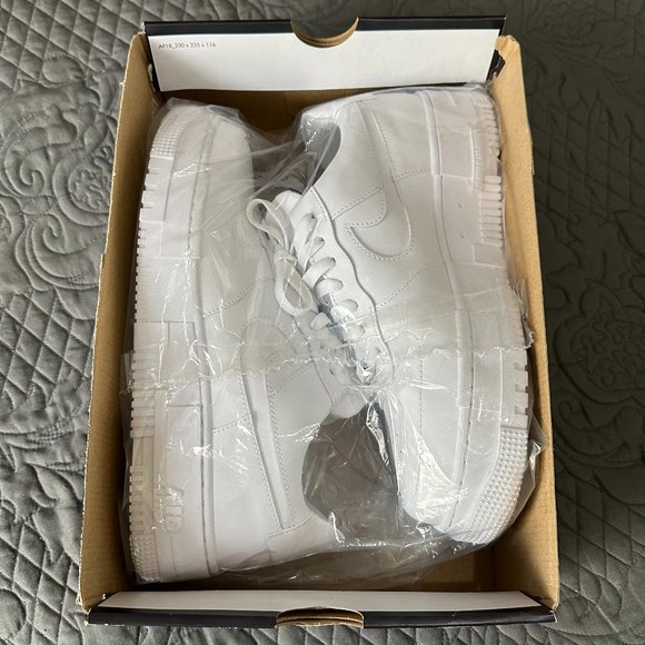 Nike Air Force 1 Pixel Low Triple White AF1 Women 12 Men 10.5 - Picture 7 of 8